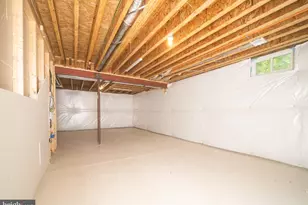 1311 Patuxent Woods Dr, Odenton, MD 21113 - Photo 16