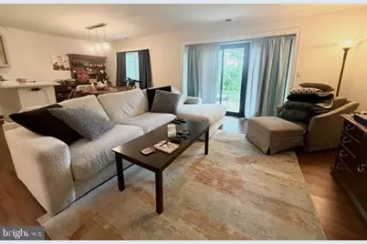 609 Oakland Hills Court #101, Arnold, MD 21012 - Photo 2