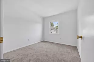 1610 E Bancroft Ln, Crofton, MD 21114 - Photo 28