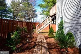 1302 Hill Born Dr, Hanover, MD 21076 - Photo 4