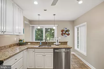 503 Forest View Road, Linthicum Heights, MD 21090 - Photo 16