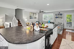 422 Porpoise Ln, Riva, MD 21140 - Photo 10