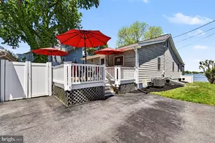 1069 Locust Dr, Pasadena, MD 21122 - Photo 34