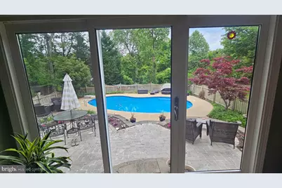 6107 Traceys Overlook Road, Tracys Landing, MD 20779 - Photo 8
