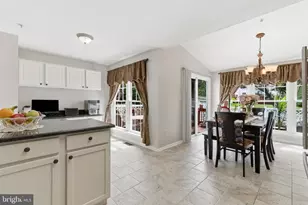 8119 Gray Stone Ln, Pasadena, MD 21122 - Photo 10