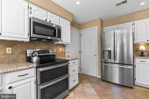 8391 Greenstone Ct, Millersville, MD 21108 - Photo 16