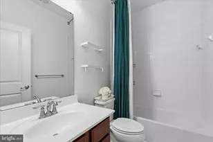 621 Ravenwood Dr, Glen Burnie, MD 21060 - Photo 34