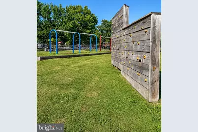 8249 Victoria Road, Millersville, MD 21108 - Photo 32