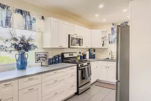 292 MacKintosh Dr, Glen Burnie, MD 21061 - Photo 10