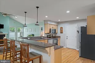 735 Cottonwood Dr, Severna Park, MD 21146 - Photo 8