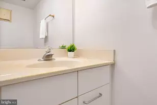 2004 Quay Village Ct, Annapolis, MD 21403 - Photo 18