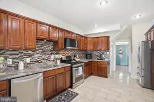 300 Townsend Ave, Brooklyn, MD 21225 - Photo 12