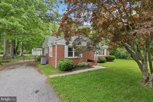 319 Gambrills Rd, Gambrills, MD 21054 - Photo 34
