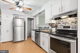 319 Gambrills Rd, Gambrills, MD 21054 - Photo 1