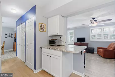 1071 Kings Road, Pasadena, MD 21122 - Photo 8