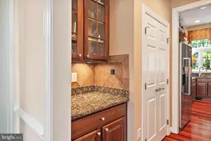 216 Bowen Ct, Annapolis, MD 21401 - Photo 12