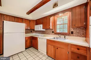 304 Pine Cir, Severna Park, MD 21146 - Photo 12