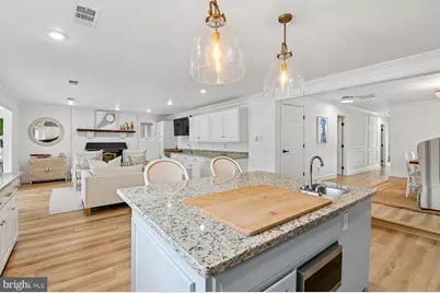 241 Edgewater Drive, Edgewater, MD 21037 - Photo 10