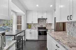 1474 Carlyle Ct, Crofton, MD 21114 - Photo 4
