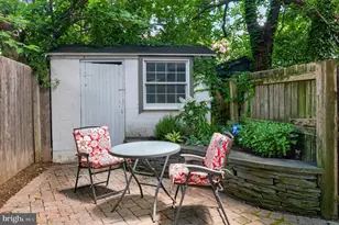 34 Pinkney St, Annapolis, MD 21401 - Photo 6
