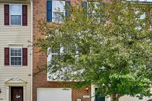 7227 Mockingbird Cir, Glen Burnie, MD 21060 - Photo 2
