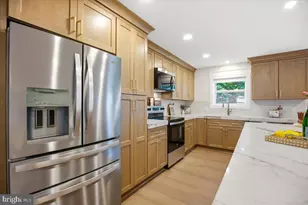 3615 2nd Ave, Edgewater, MD 21037 - Photo 8