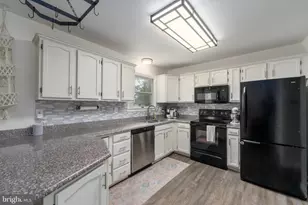 7763 Old House Rd, Pasadena, MD 21122 - Photo 8