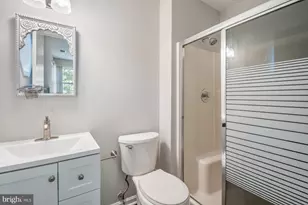 112 Water Fountain Way, Glen Burnie, MD 21060 - Photo 28