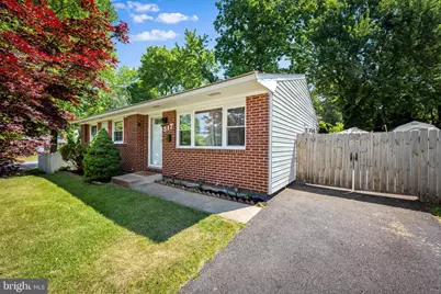 517 Fountain Drive, Linthicum Heights, MD 21090 - Photo 2