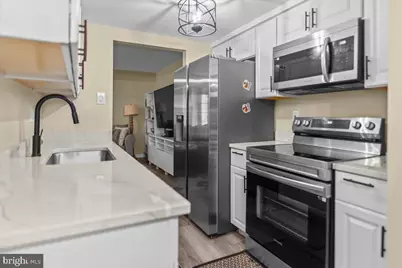 1754 Castleford Square #172, Crofton, MD 21114 - Photo 4
