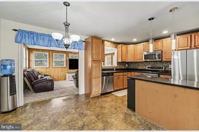 218 Virginia Avenue, Pasadena, MD 21122 - Photo 8