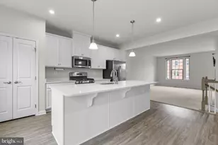 7911 N Gladden Farm Way, Hanover, MD 21076 - Photo 14