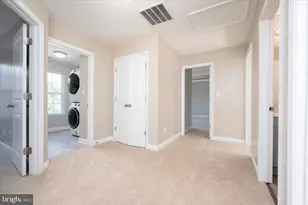 7307 Gardenia Ln, Glen Burnie, MD 21060 - Photo 14