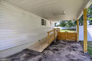 573 Rita Dr, Odenton, MD 21113 - Photo 4