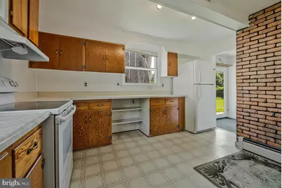 1631 Defense Highway, Gambrills, MD 21054 - Photo 12