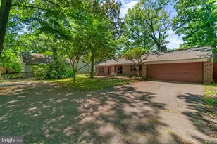 2758 Bon Haven Ln, Annapolis, MD 21401 - Photo 2