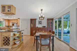 528 Grays Creek Rd, Pasadena, MD 21122 - Photo 10