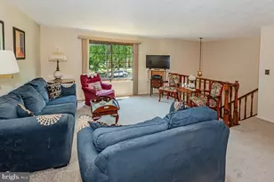 7880 Mansion House Crossing, Pasadena, MD 21122 - Photo 12