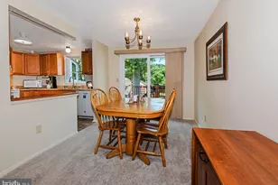 7880 Mansion House Crossing, Pasadena, MD 21122 - Photo 14