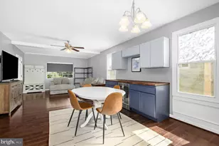405 W Maple Rd, Linthicum Heights, MD 21090 - Photo 12