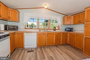 8021 Fair Breeze Dr, Severn, MD 21144 - Photo 1