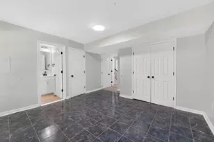 8602 Lark Pl, Laurel, MD 20724 - Photo 10