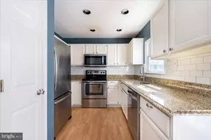 2209 Commissary Cir, Odenton, MD 21113 - Photo 12