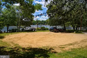 601 Center Dr, Severna Park, MD 21146 - Photo 62
