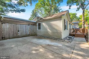 86 Riverside Dr, Severna Park, MD 21146 - Photo 4