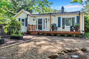 86 Riverside Dr, Severna Park, MD 21146 - Photo 1
