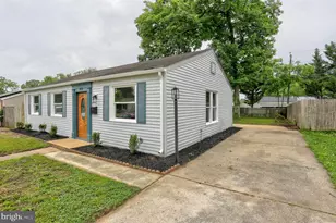 819 Dale Rd, Glen Burnie, MD 21060 - Photo 20