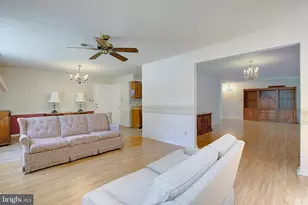 848 Deerwood Ct, Annapolis, MD 21401 - Photo 12