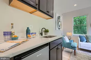 21 Jackson Ave, Glen Burnie, MD 21061 - Photo 50