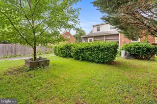 103 9th Ave, Brooklyn, MD 21225 - Photo 32
